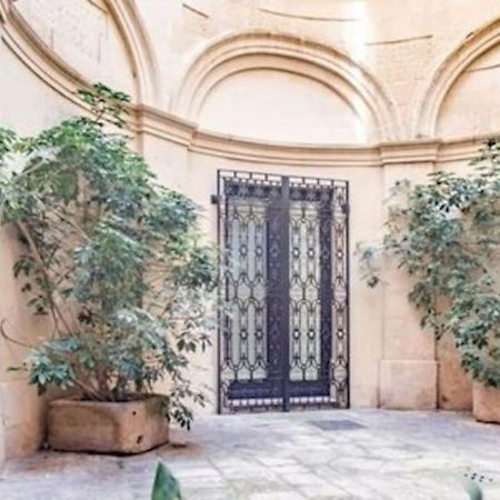 Casa Vacanze De Mari Лече Екстериор снимка