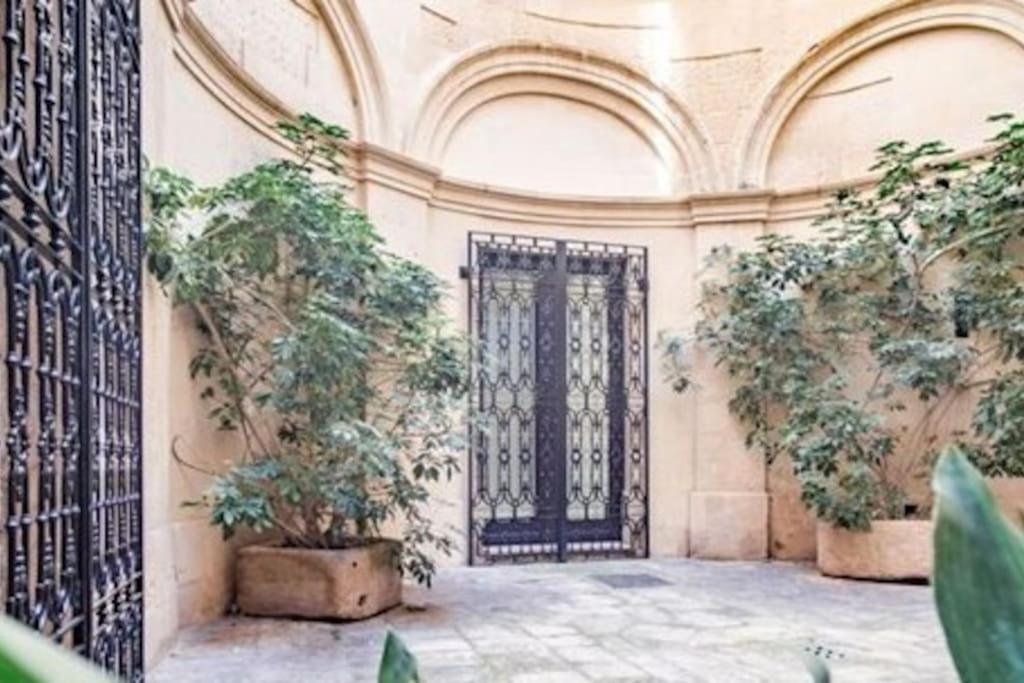 Casa Vacanze De Mari Лече Екстериор снимка