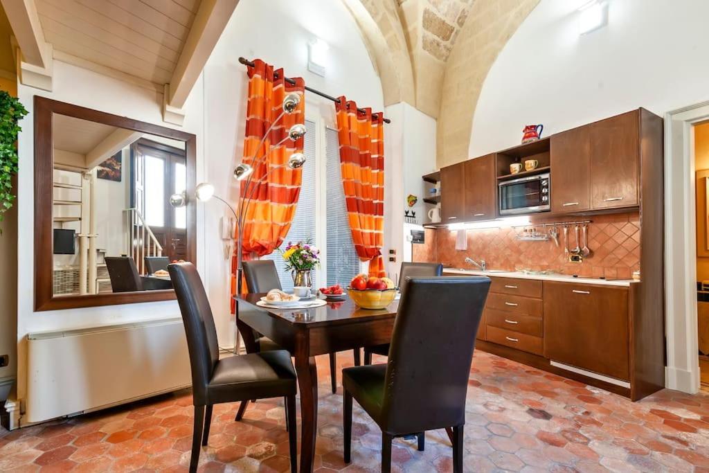Casa Vacanze De Mari Лече Екстериор снимка